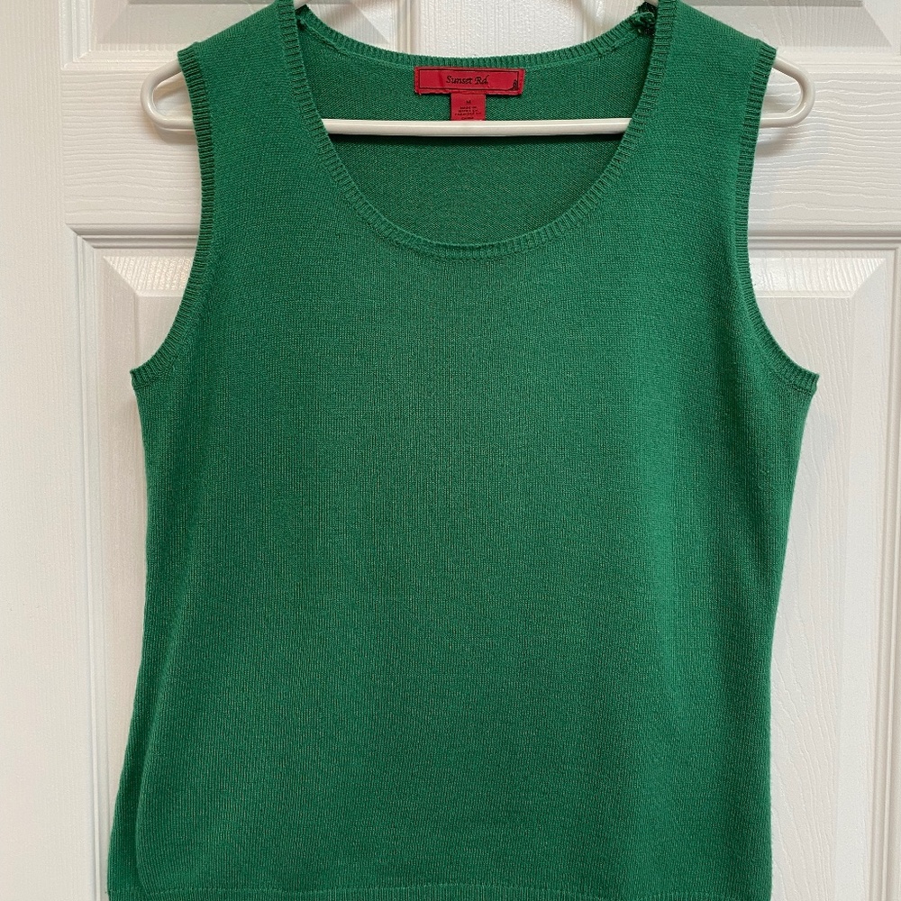 Sunset Road Green Sleeveless Top